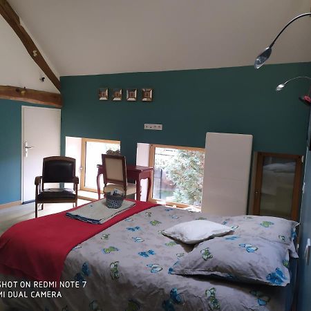 Le Nid D'Hirondelles Bed and Breakfast Perthes-en-Gatinais Exterior foto