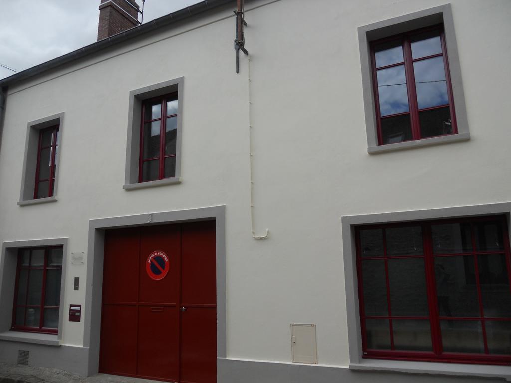 Le Nid D'Hirondelles Bed and Breakfast Perthes-en-Gatinais Exterior foto